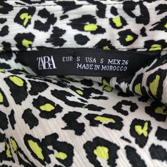 Zara Cheetah Animal Print Silky V-Neck Blouse Top (Small) - Picture 3 of 5